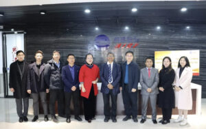 Lincoln University College’s Visit to Runjian Co. Ltd. for Guidance and Exchanges & MoU Signing Ceremony